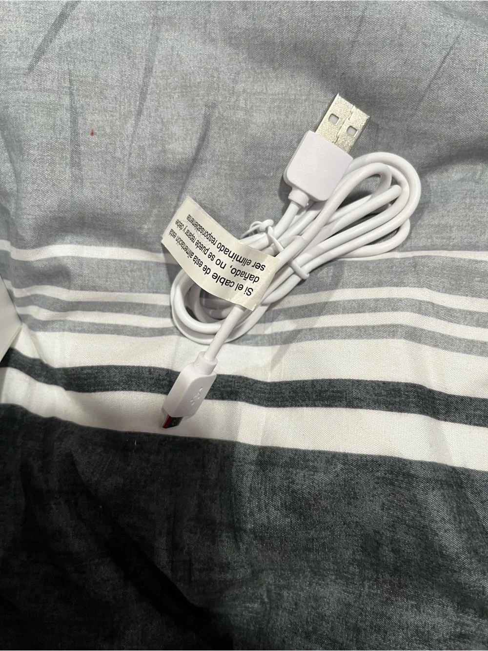 N/A white layered